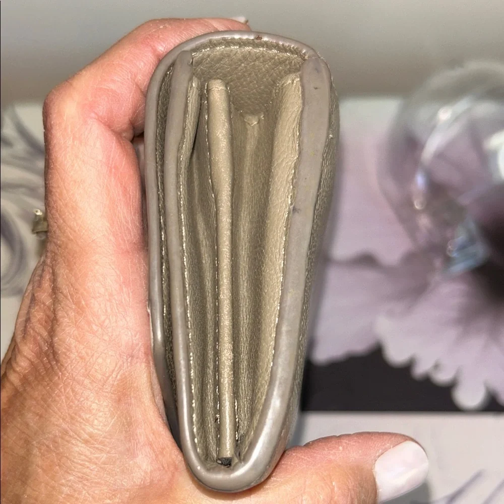 See By Chloe Taupe and White Aura Long Flap Leather Wallet - Picture 15 of 16